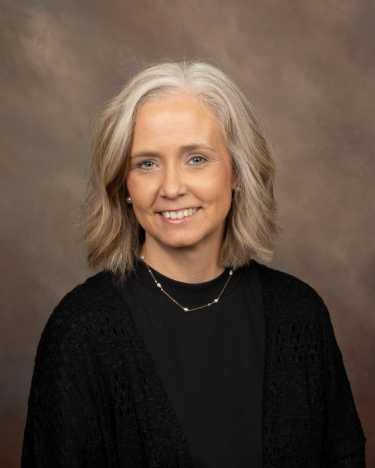 Headshot of Gatewood employee, Mrs. Amy Ferman