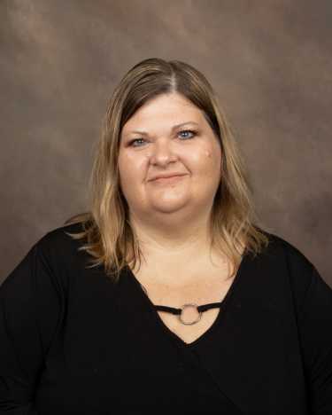 Headshot of Gatewood employee, Ms. April Johnson