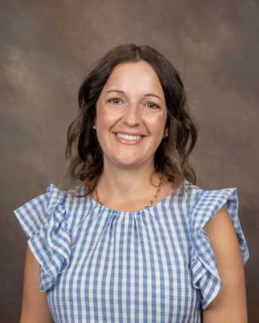 Headshot of Gatewood employee, Mrs. Gina Milbrath