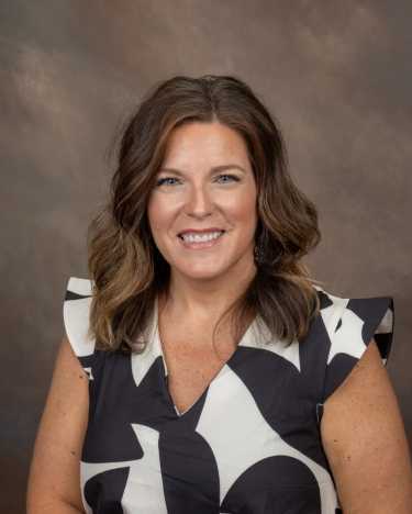 Headshot of Gatewood employee, Mrs. Libby Rainey