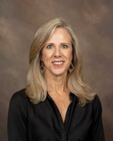 Headshot of Gatewood employee, Mrs. Tracy Stickley